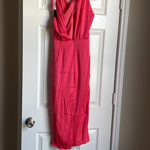 NWT Boutique Cross Neck Dress - Picture 6 of 6